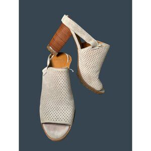 Franco Sarto Light Gray Sandals Women's Sz 10 Suede Slingback Chunky Heel